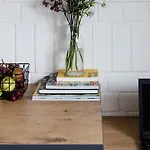 Self Check-In Hotel Railway Apartments