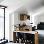Self Check-In Hotel Railway Apartments